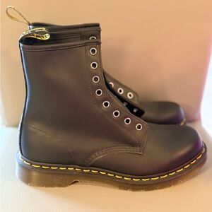 Dr. Martens Size 9 Combat Boots